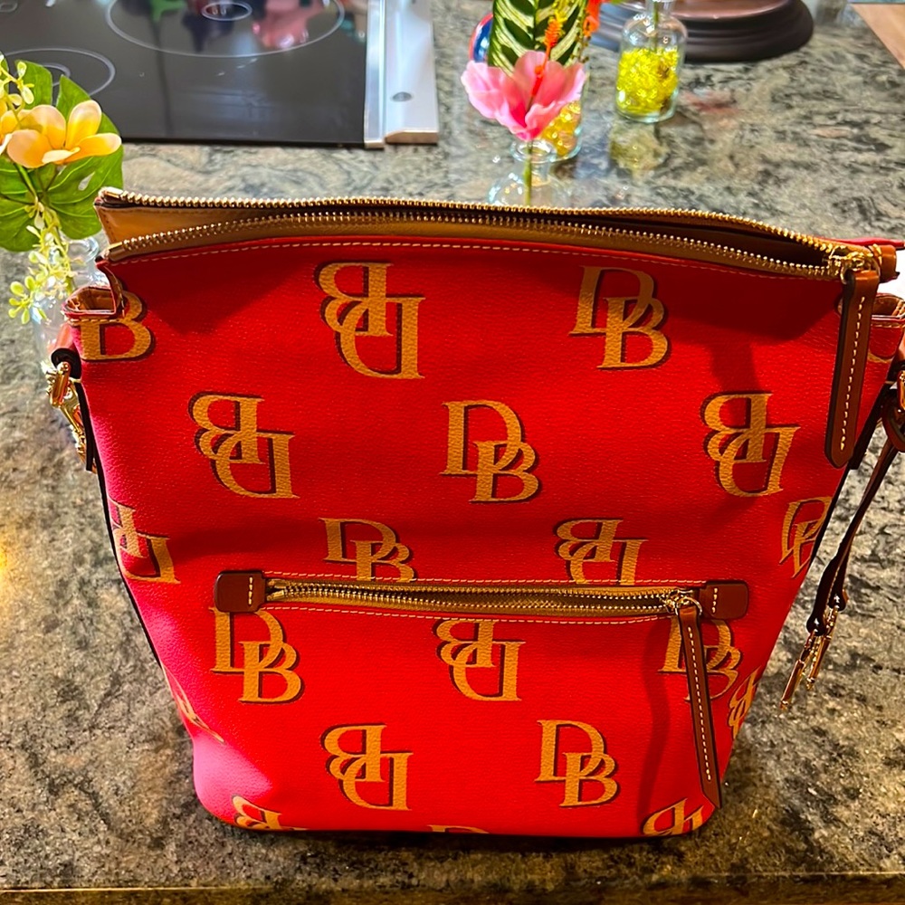 DOONEY & BOURKE Monogram Large Sac -Red
